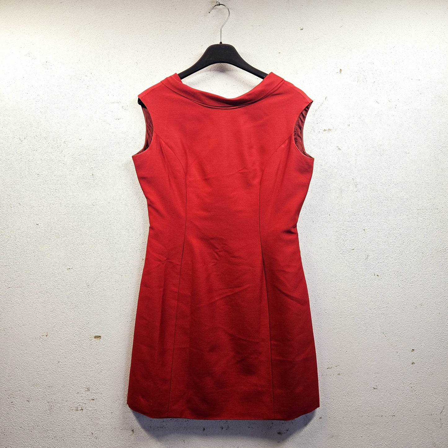 Abito sartoriale rosso con fiocco (T. 42)