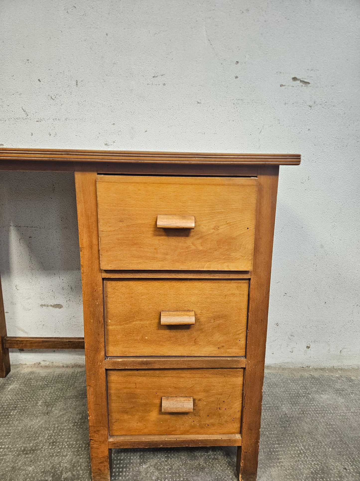 Scrivania Vintage in Legno anni '50