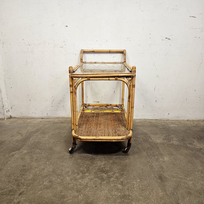 Carrello portavivande