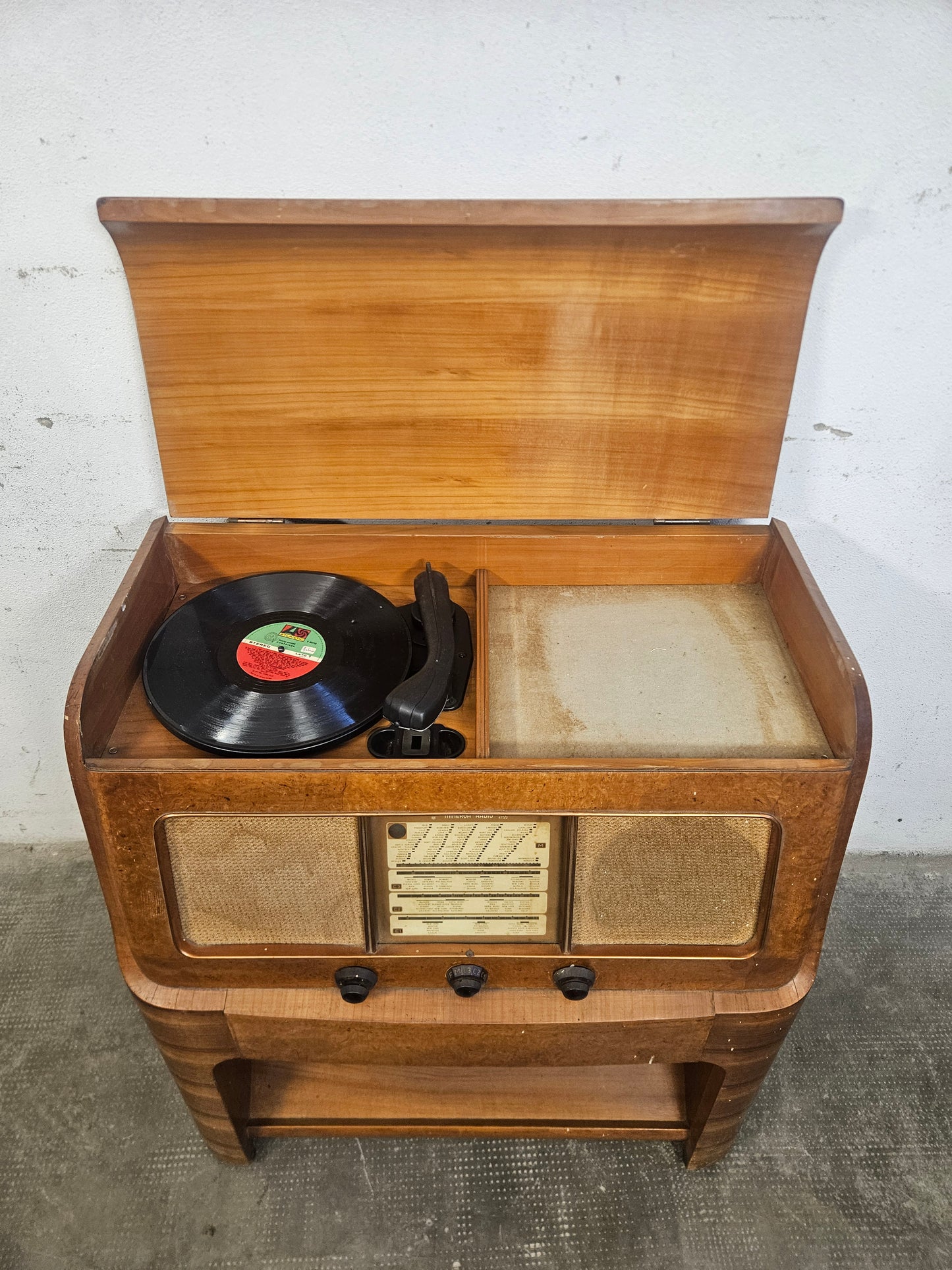 Mobile Giradischi Radiofonografo Vintage Anni '40/'50