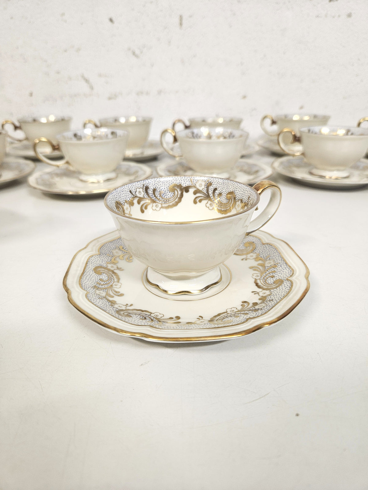 Servizio da Tè e Caffè Vintage Ceramica di Bollate