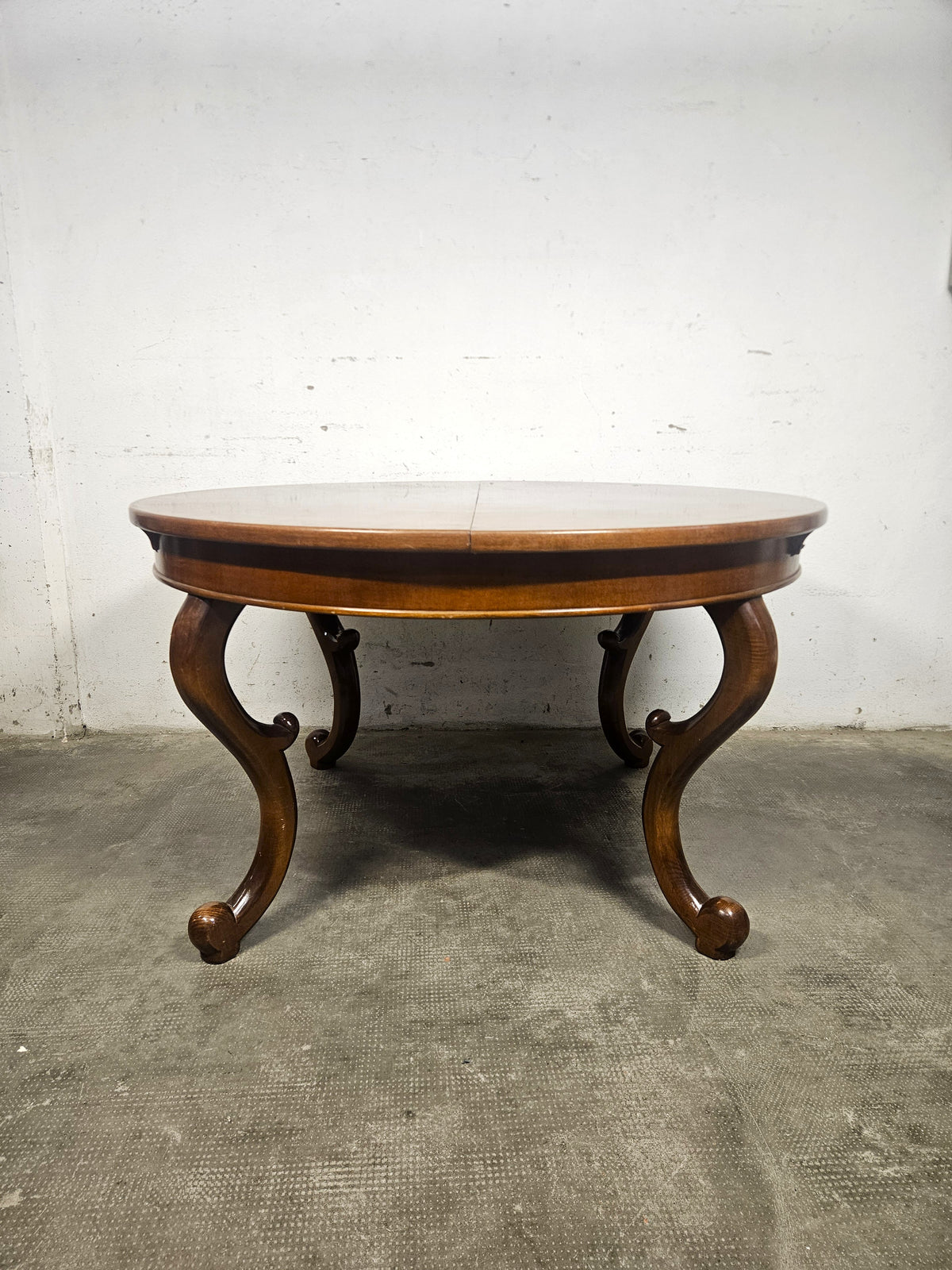 Tavolo Rotondo Allungabile Vintage in Legno
