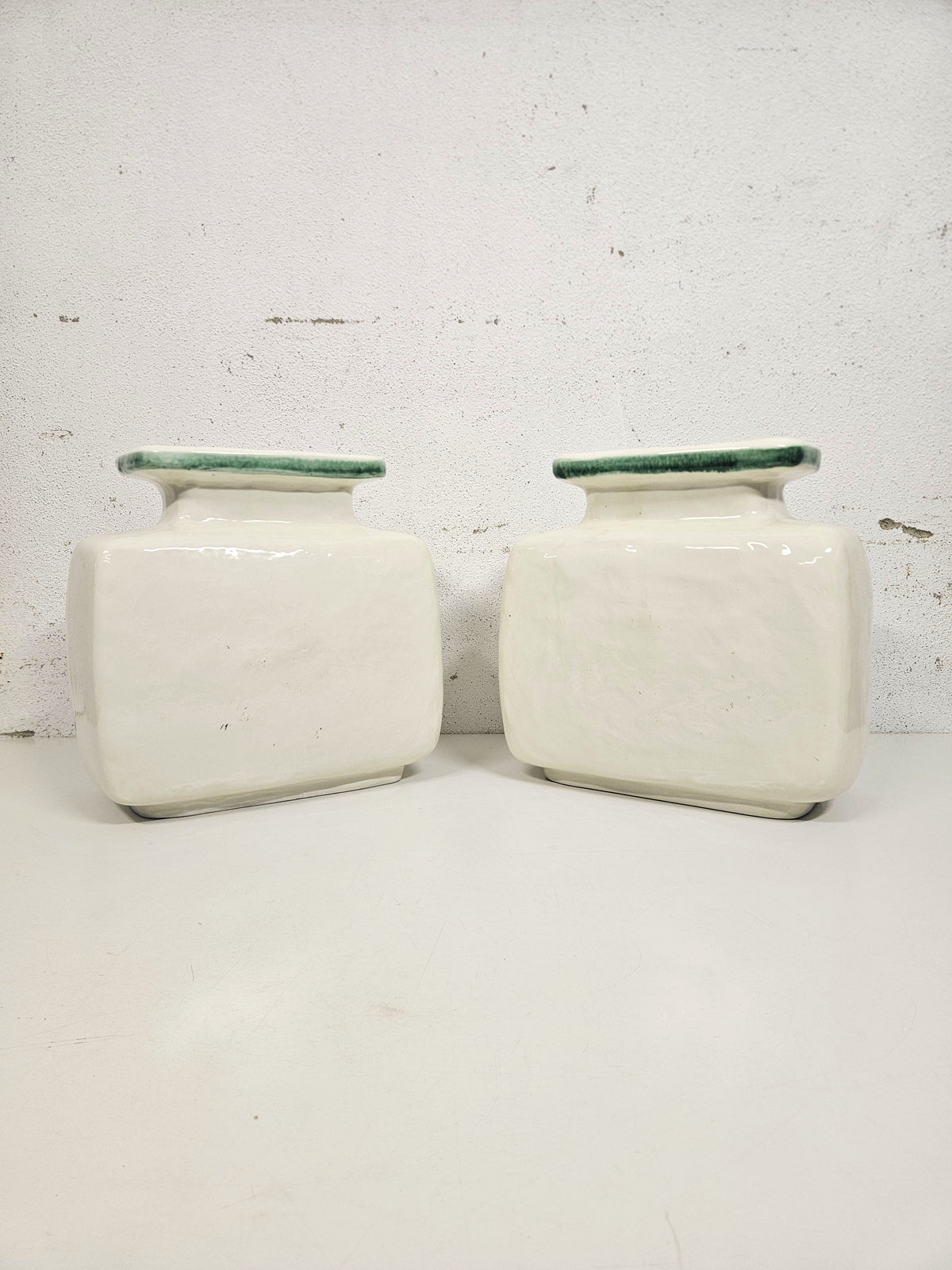 Coppia di Vasi Vintage Anni '70-'80 in Ceramica Thun