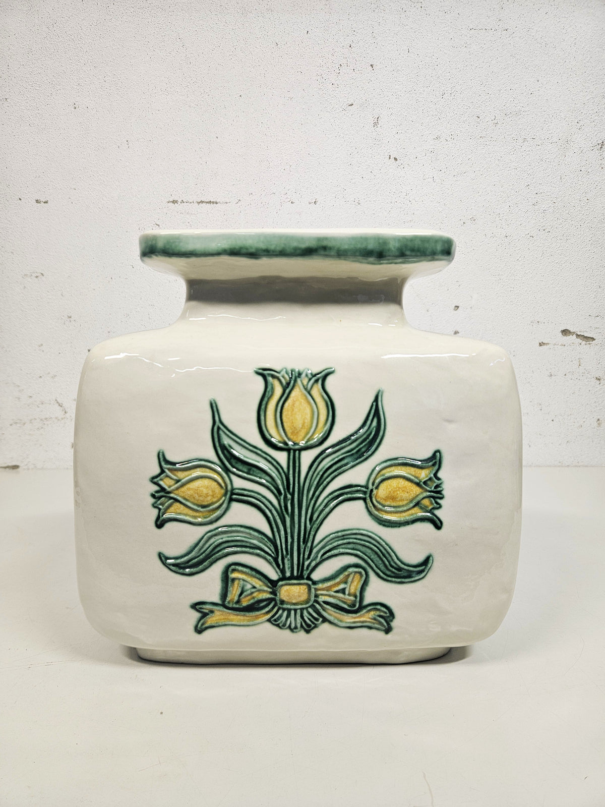 Coppia di Vasi Vintage Anni '70-'80 in Ceramica Thun